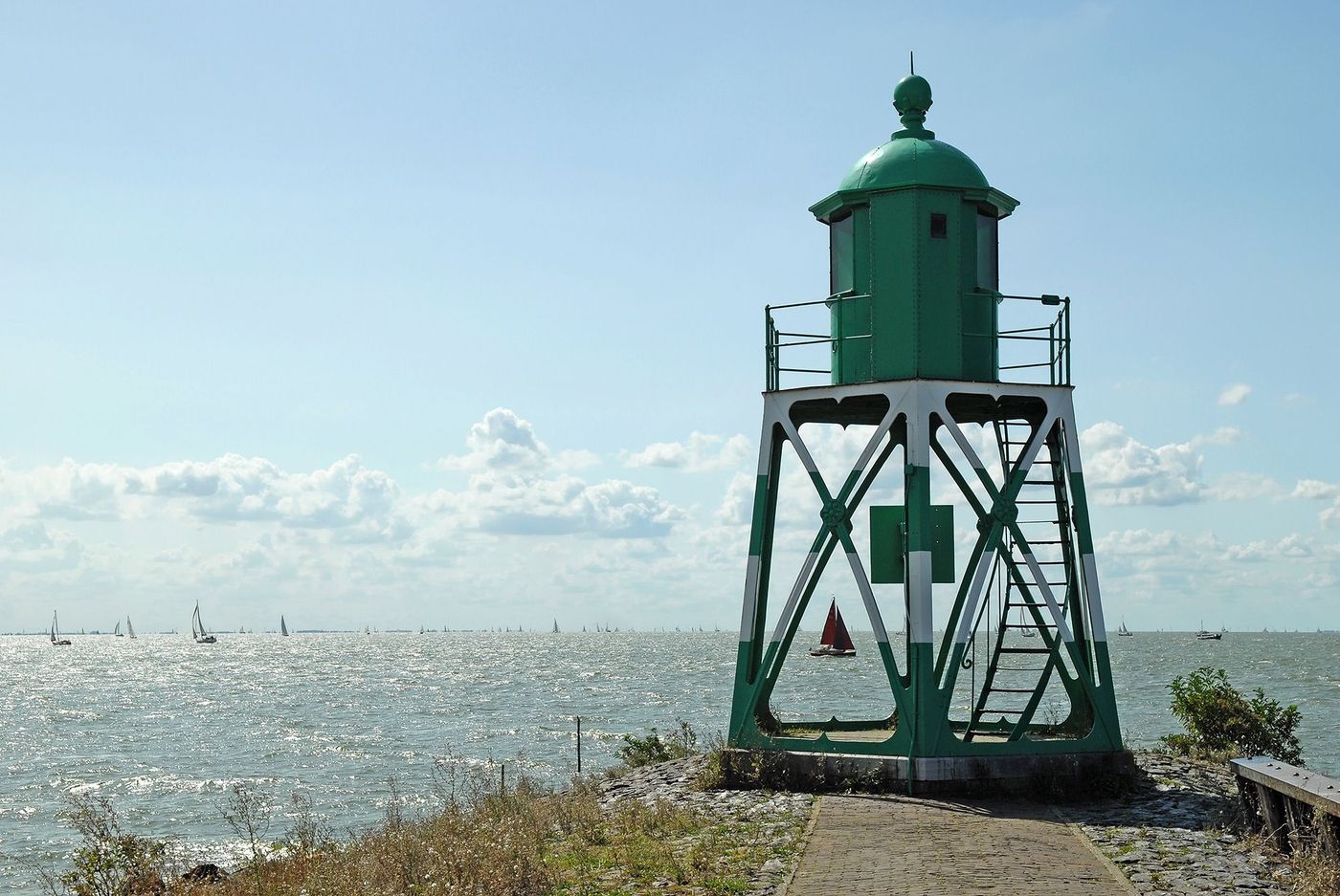 Pays-Bas IJsselmeer depuis Stavoren