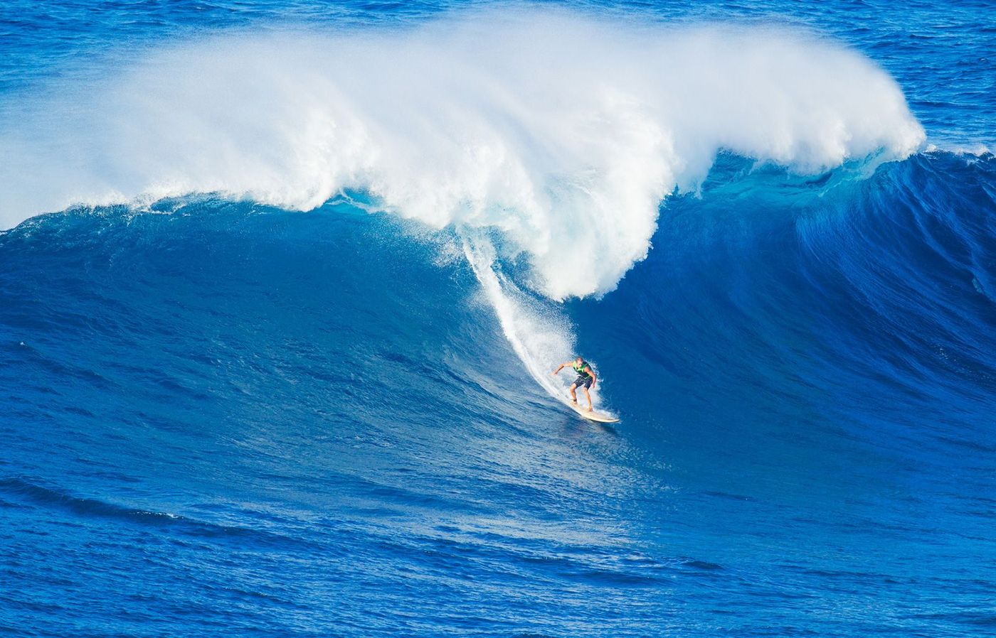 Hawaii Peahi Surf