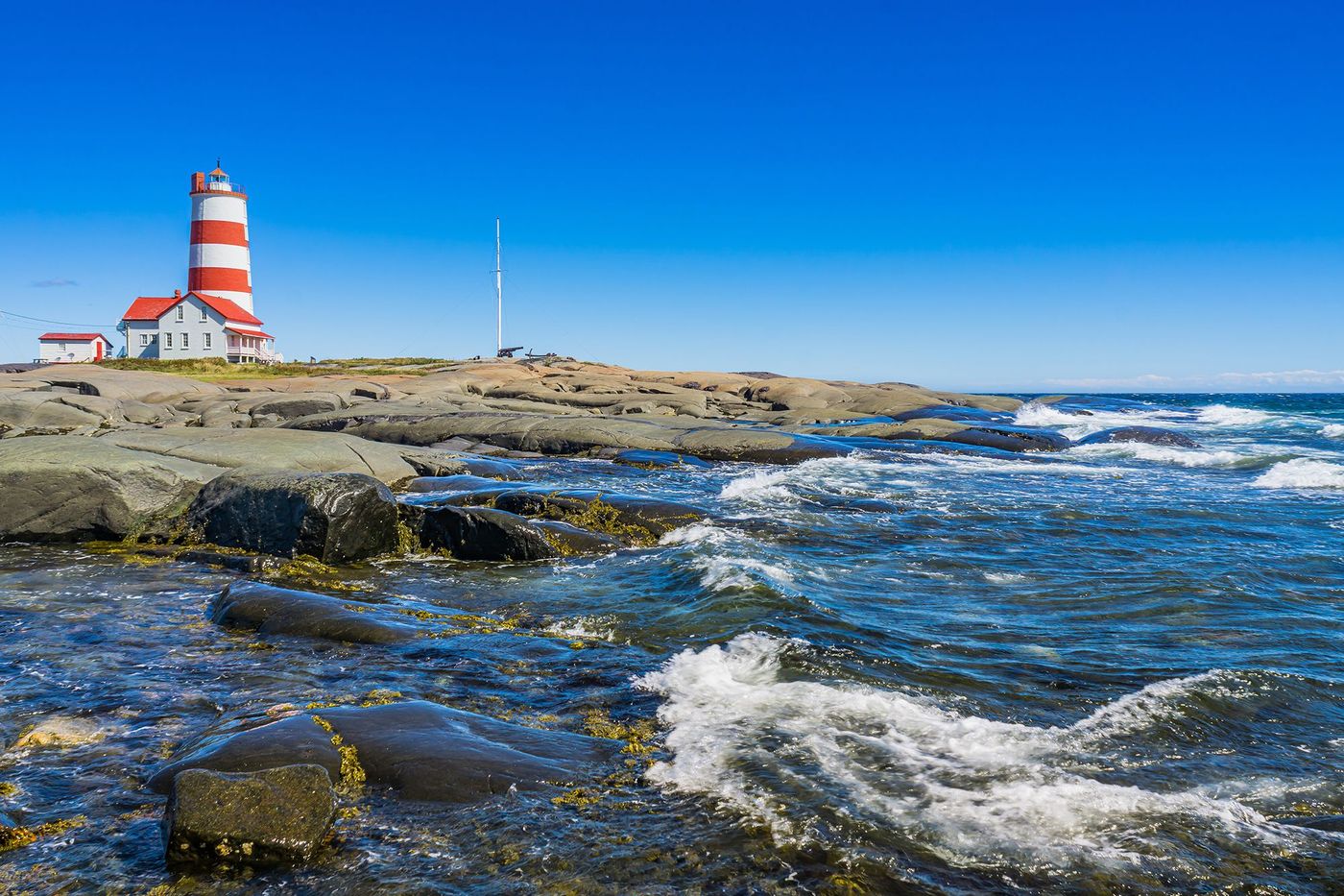 Phare de la Pointe-des-Monts