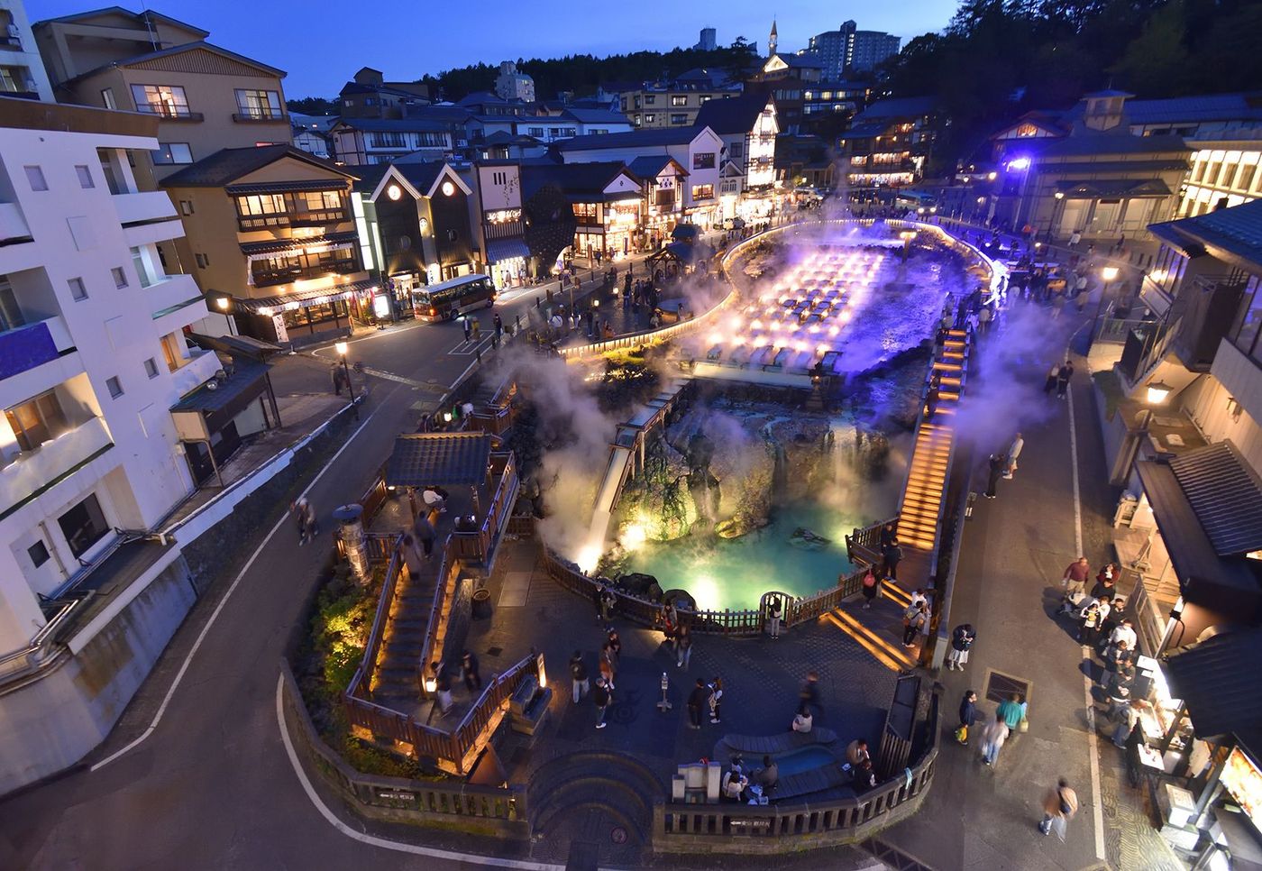 Kusatsu Onsen : plongez dans le grand bain !