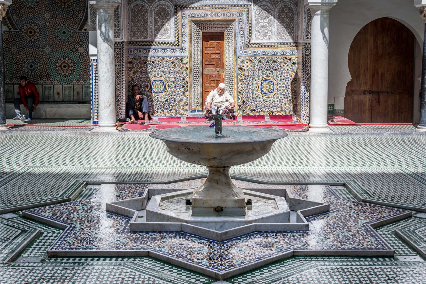 Mausolée Moulay Idriss II, fontaine étoilée