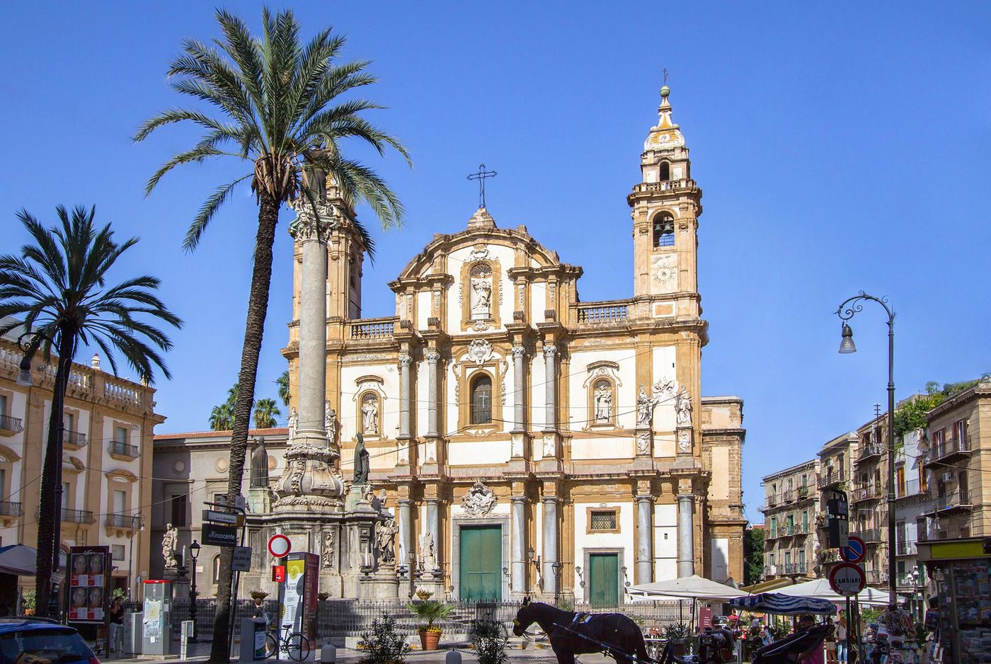 Place et église San Domenico