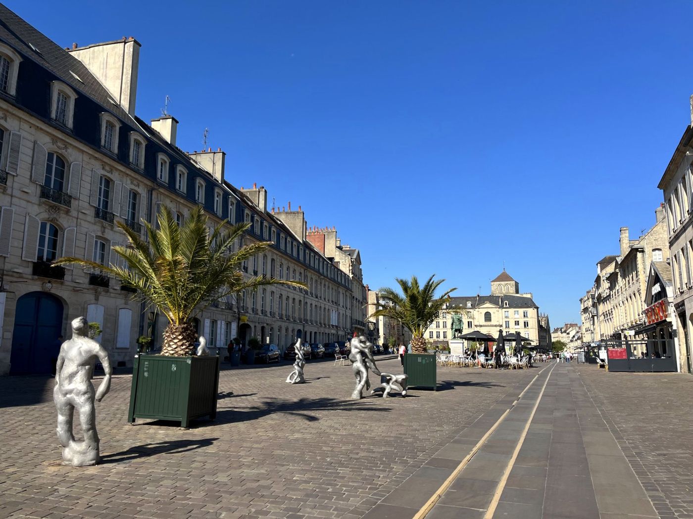 Place Saint-Sauveur