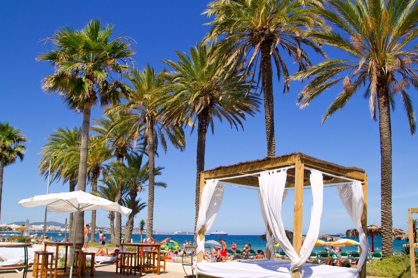 Platja d’en Bossa - Ibiza