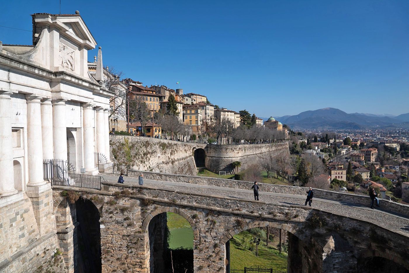Porta San Giacomo