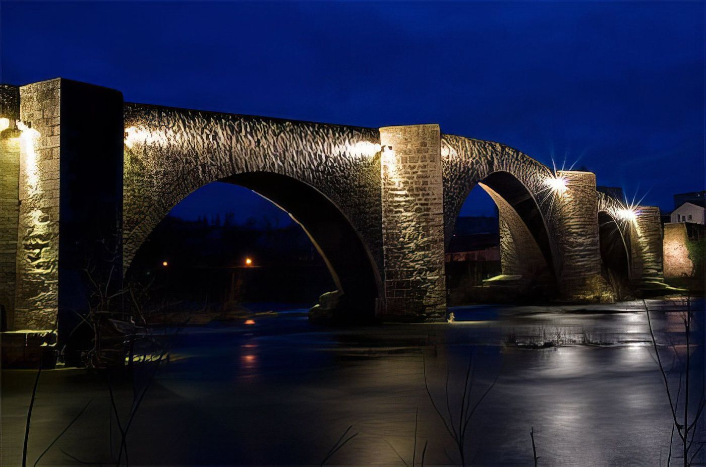 Vieux pont sur la Loire