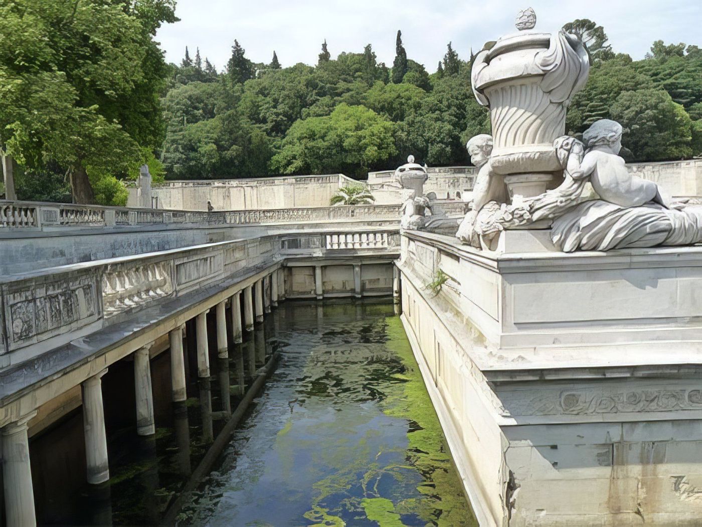 Les Jardins de la Fontaine à Nîmes