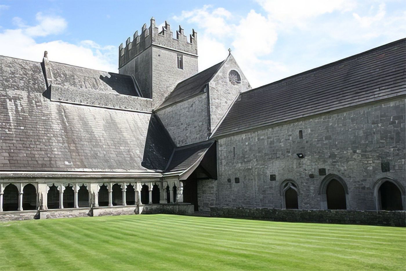 La Holycross Abbey
