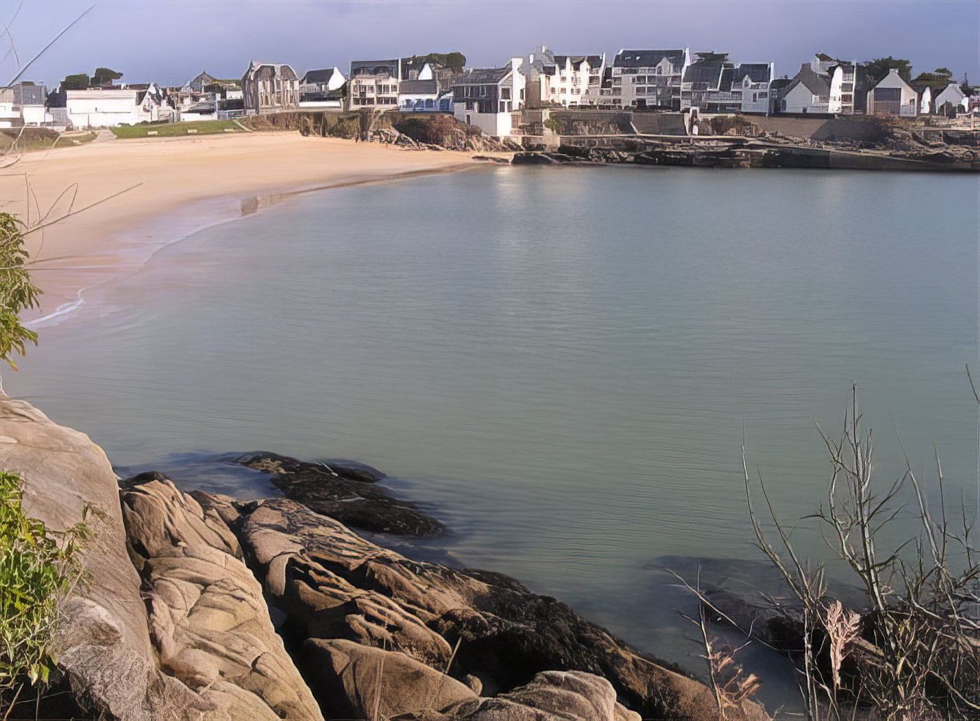 Plage du Perello près de Lomener