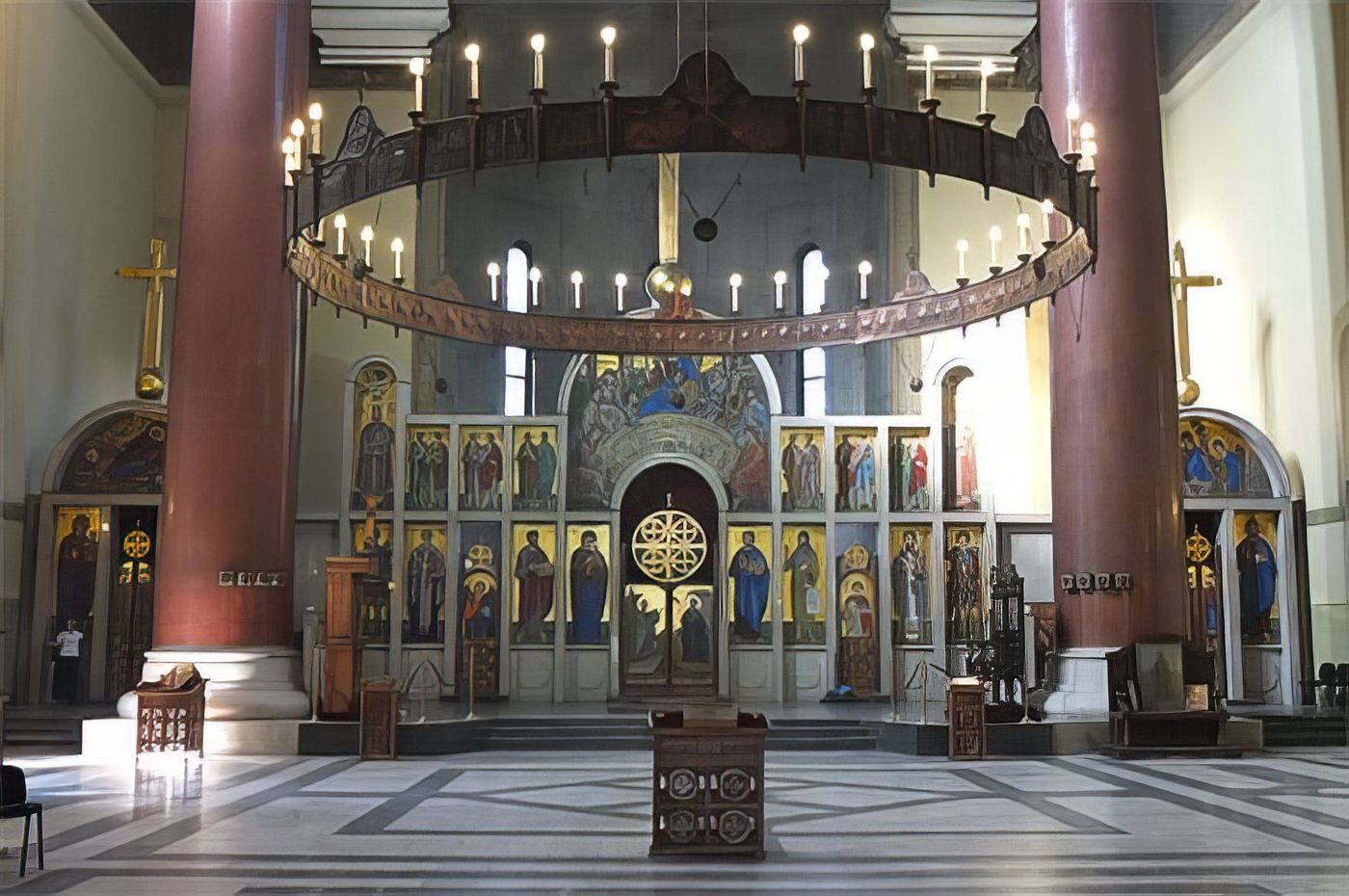 Intérieur de l’église orthodoxe de Sveti Marko à Tašmajdan