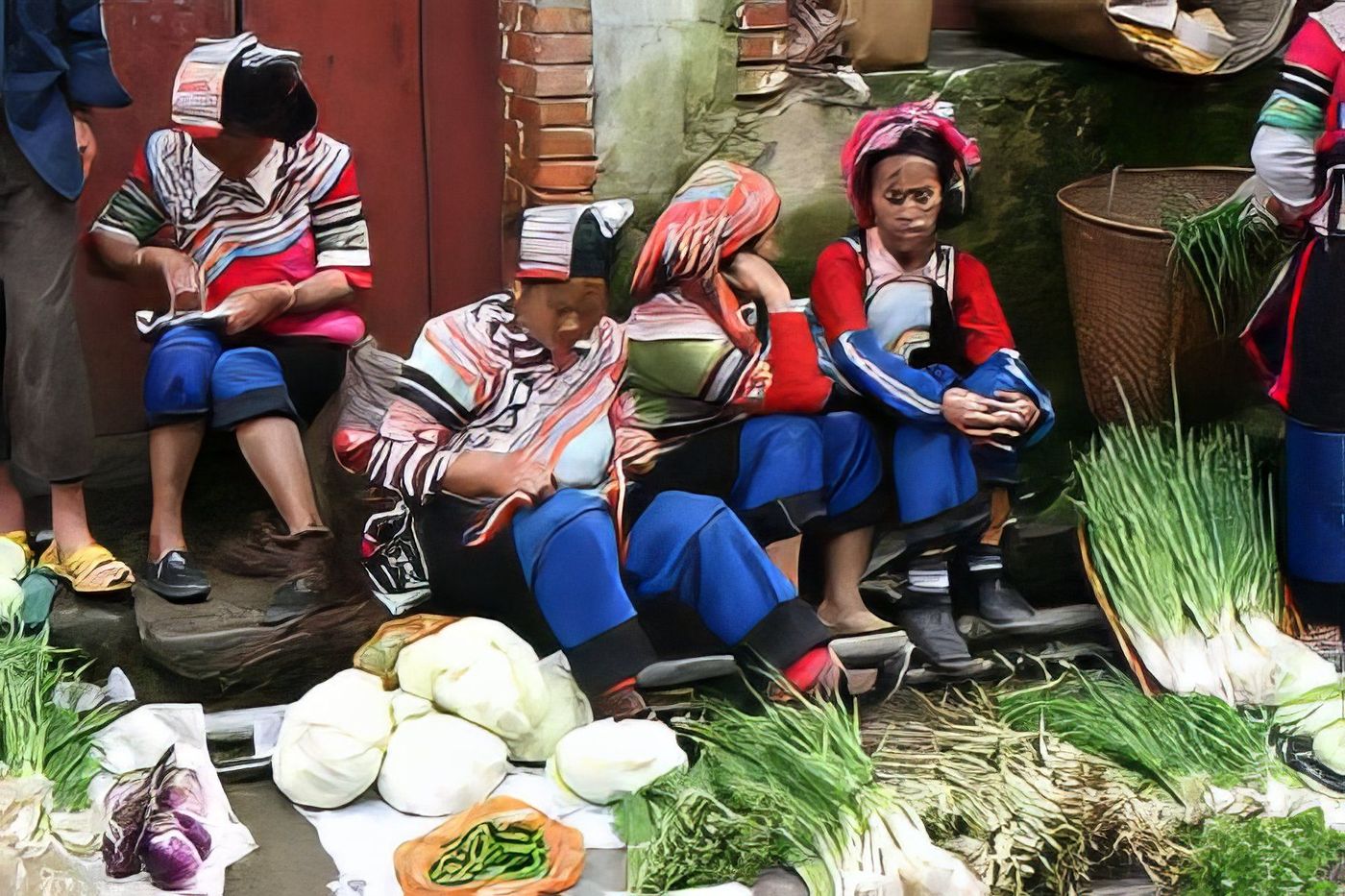 Femmes Yi sur le marché de ShengCun aux environs de YuanYang (Yunnan)