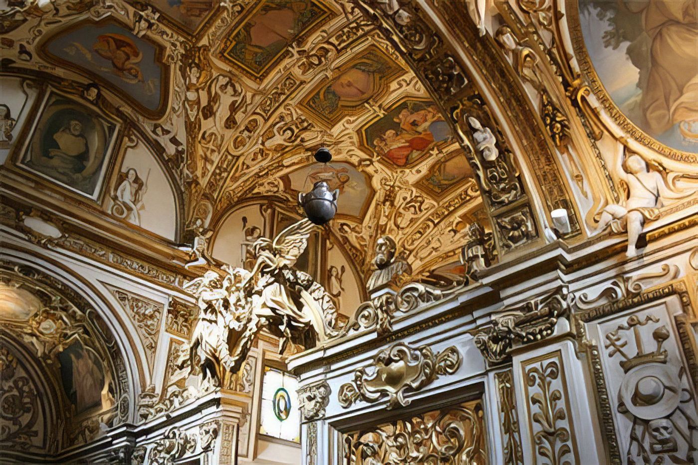 Intérieur de l'église de Camaldoli