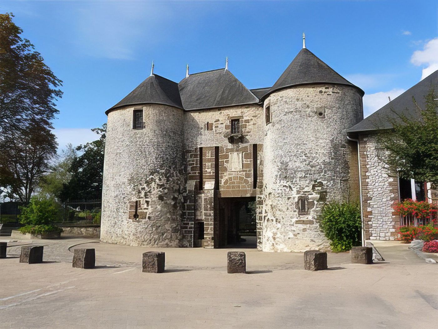 Château de Fresnay-sur-Sarthe