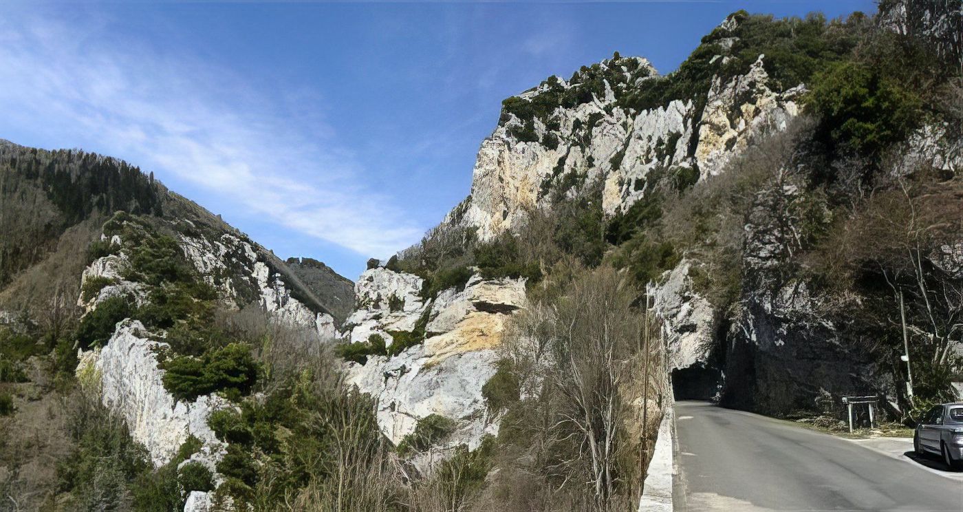 Défilé du Joucou - Gorges du Rébbenty