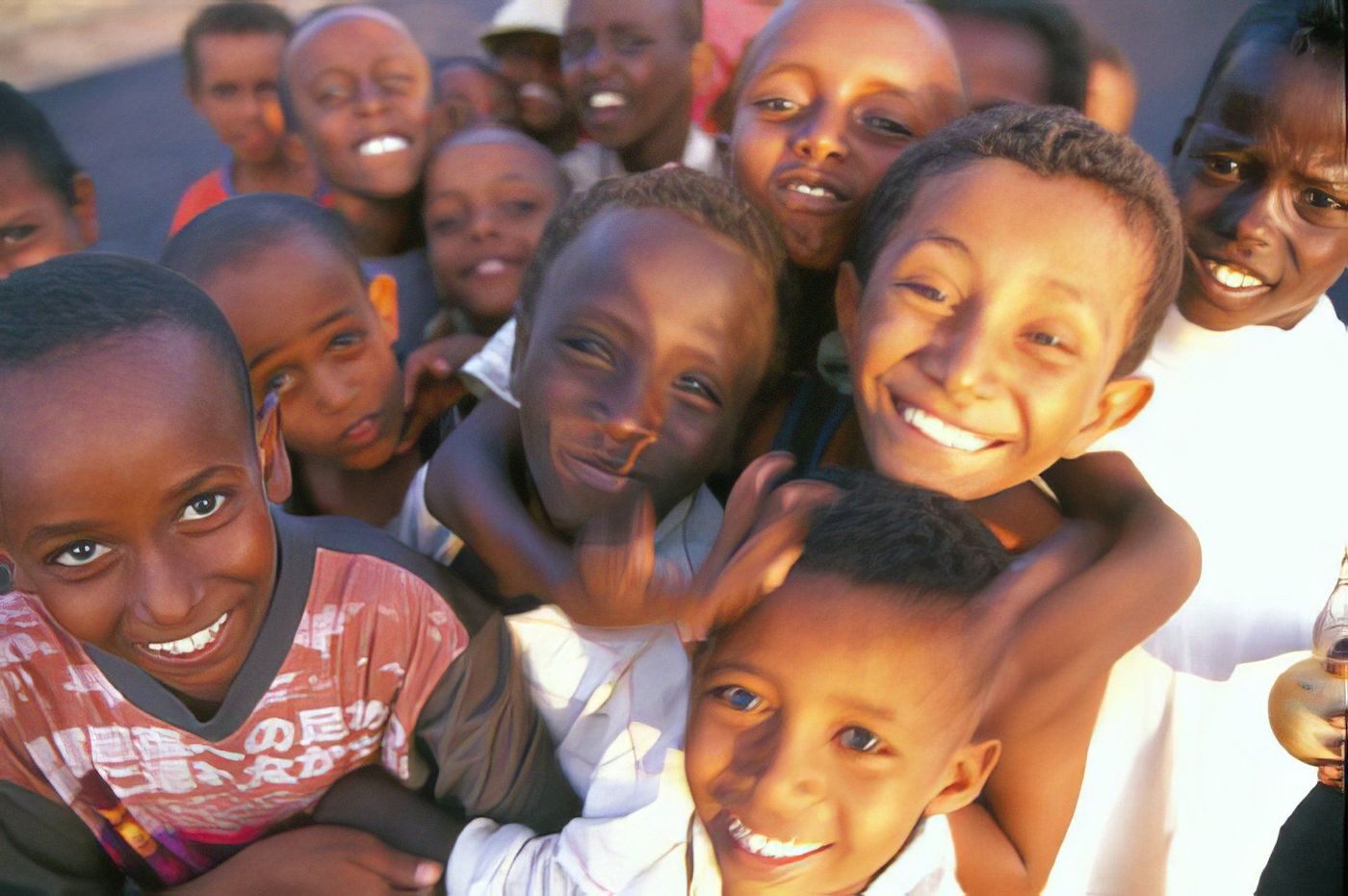 Sourires de rue près de Djibouti