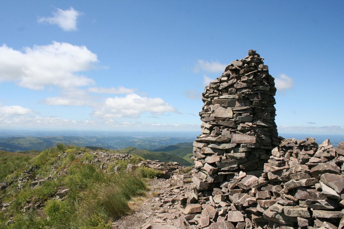 Puy Chavaroche Cantal Volcan