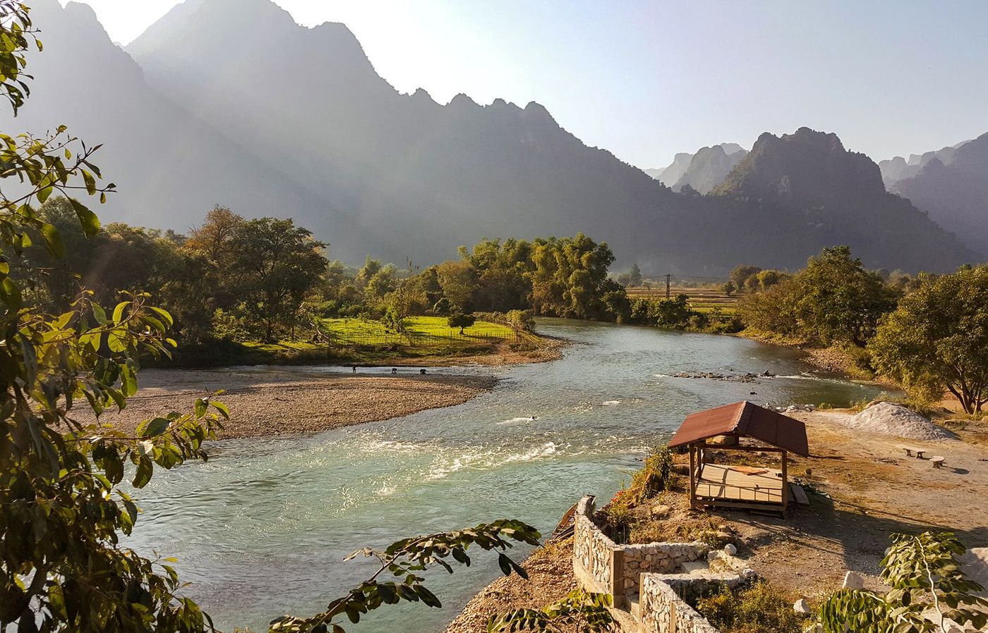 Rivière en allant à Pha Tang