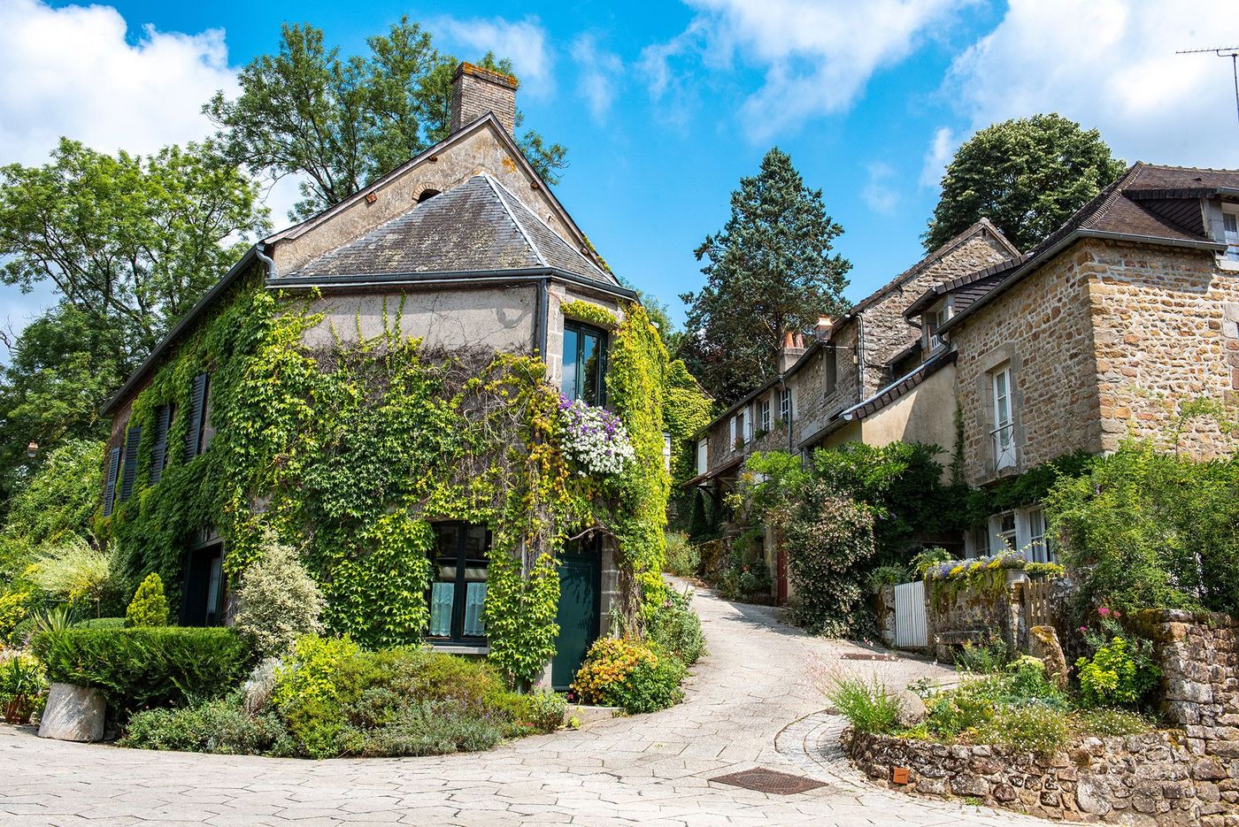 Ruelle de Saint-Céneri-le-Gérei