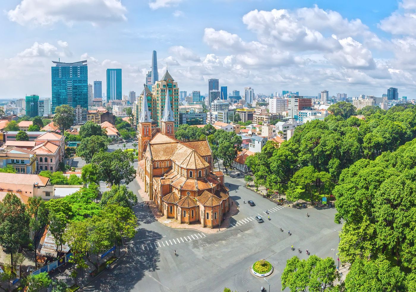 saigon cathedrale notre dame