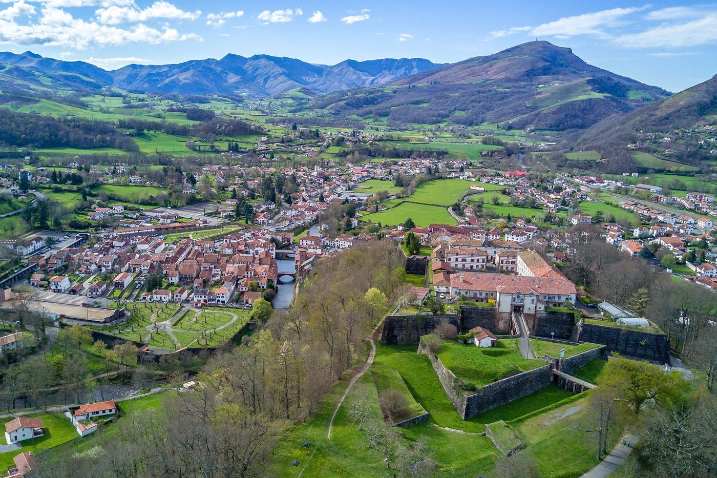 Pays Basque Saint-Jean-Pied-de-Port