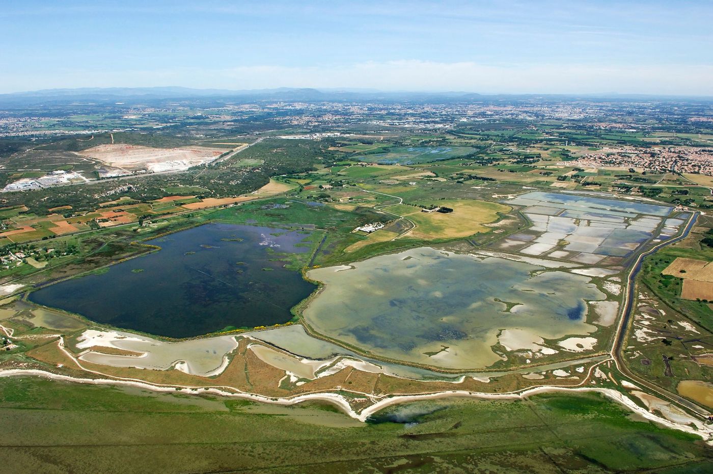 Salins Villeneuve Languedoc Roussillon