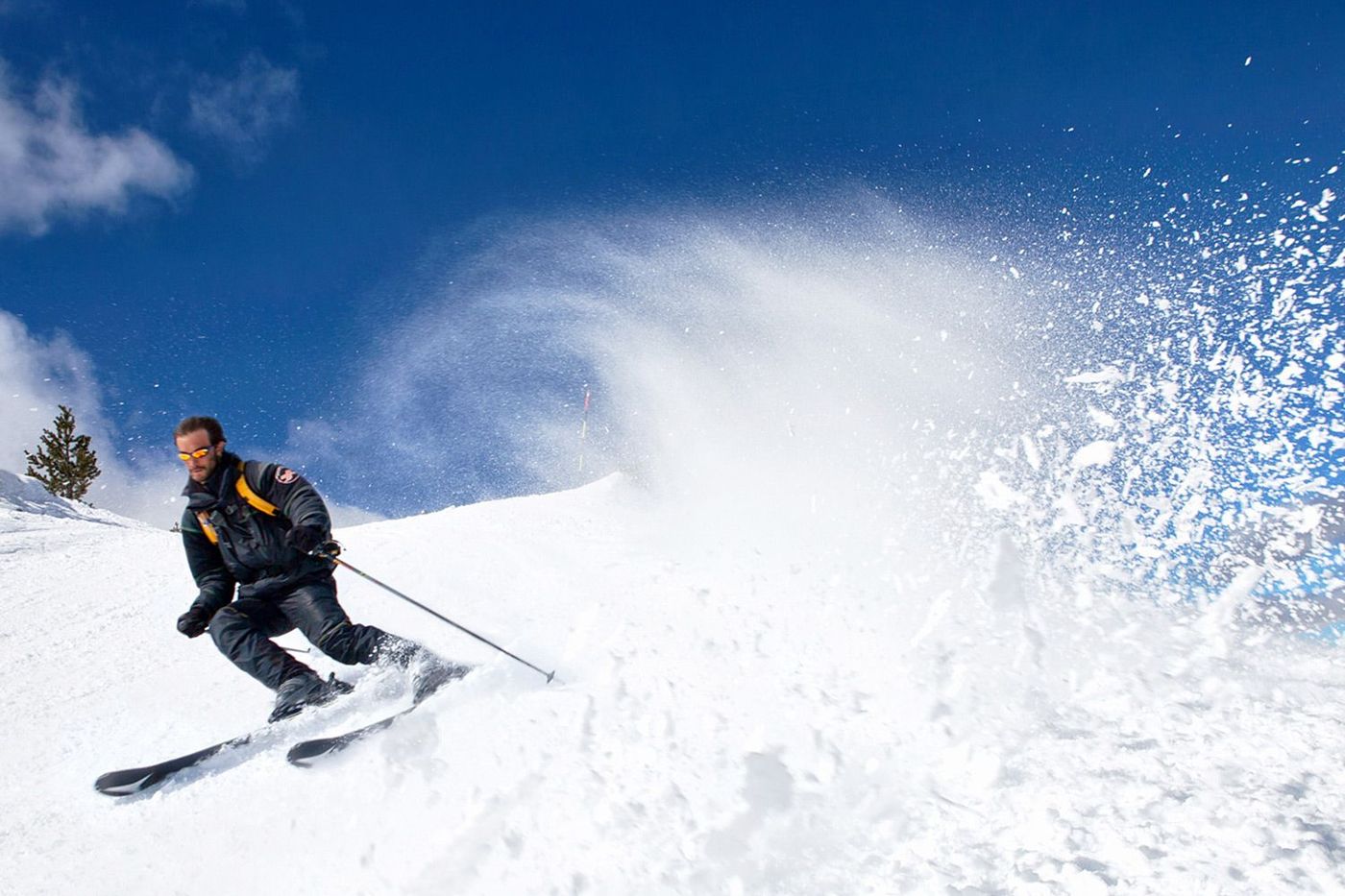 Skieur en descente - Port Aine - Rialp - Pirineus de Lleida