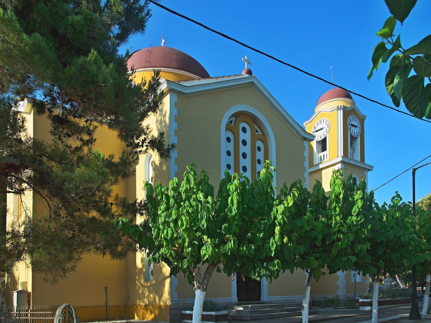 Stavros - Eglise