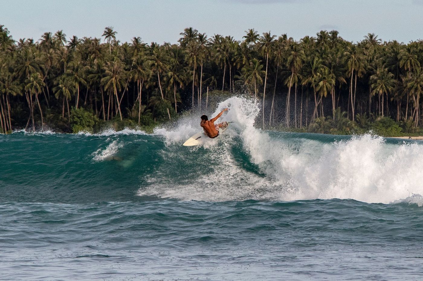 Sumatra Nias Surf