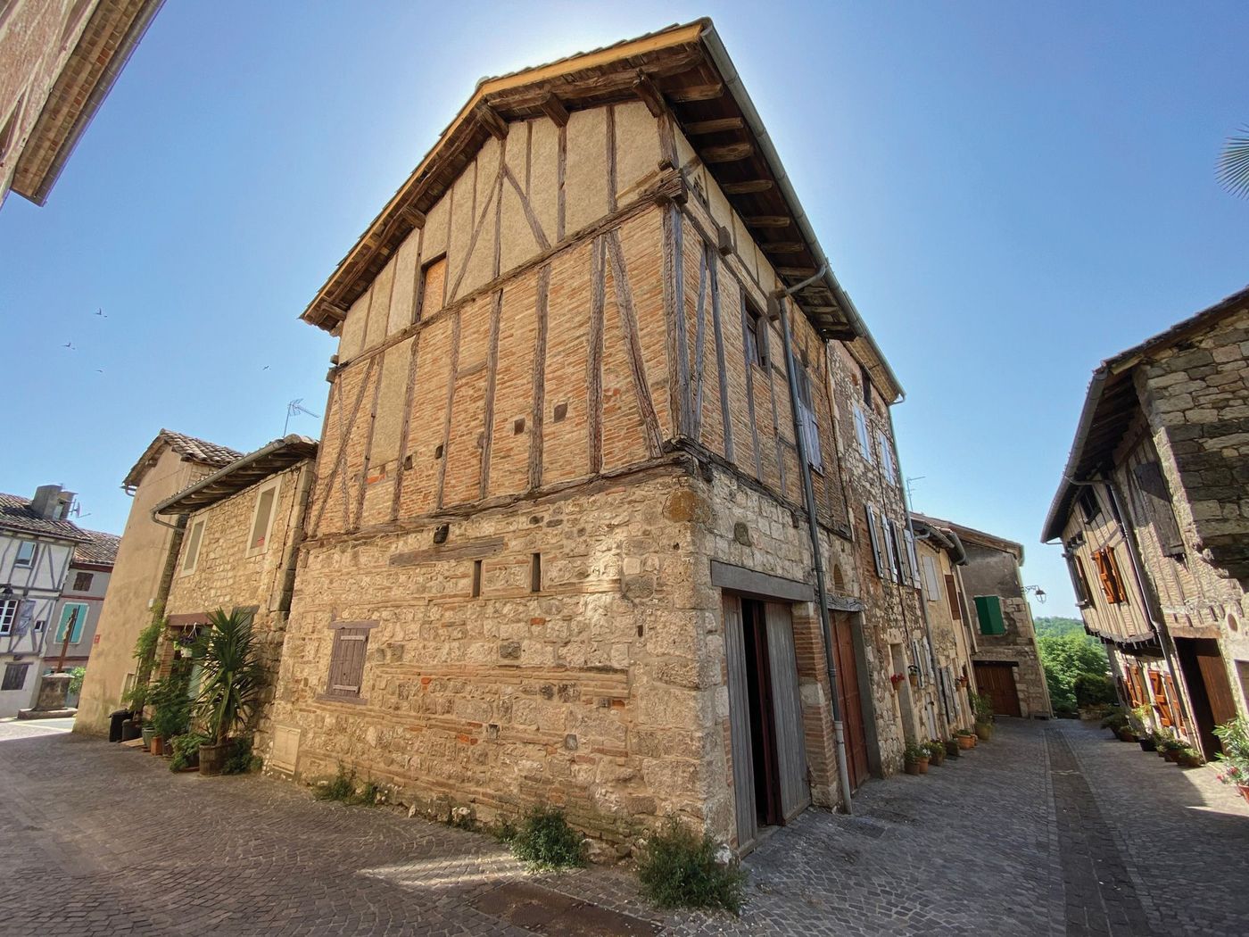 Tarn Castelnau-de-Montmiral