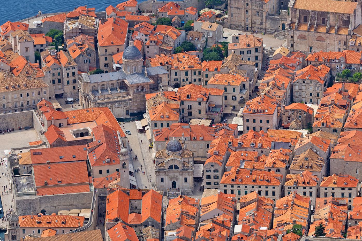 Toits de Dubrovnik depuis le mont Srd