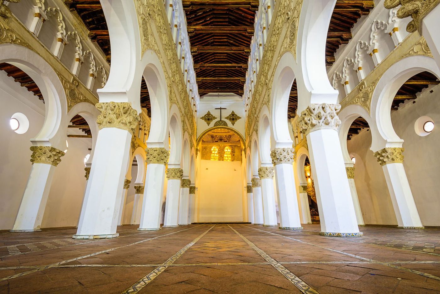 Espagne Tolède Synagogue Santa Maria La Blanca