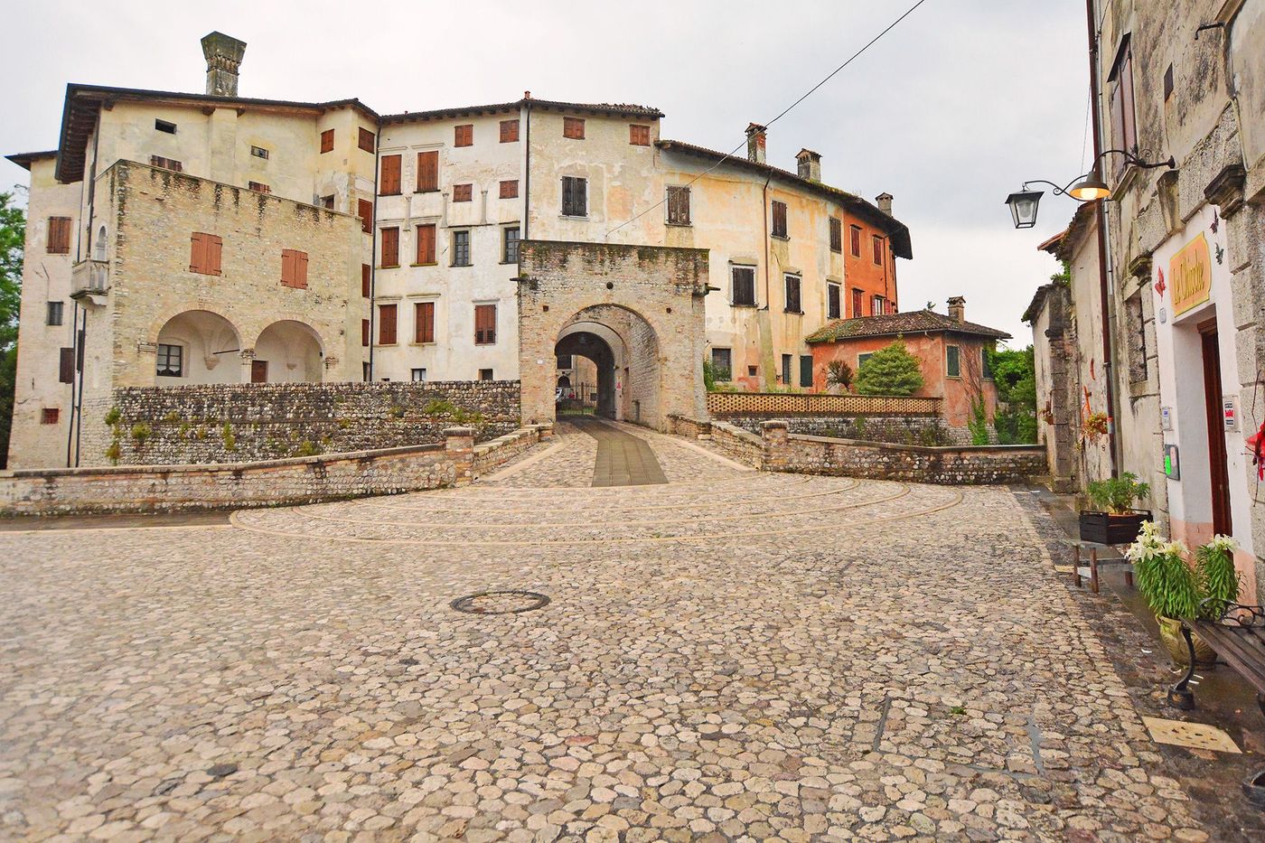 Italie Frioul Valvasone