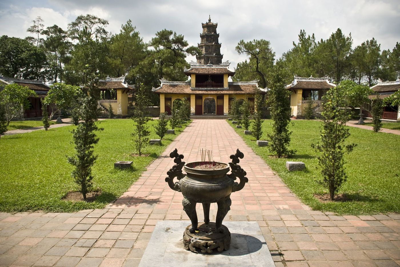 Vietnam Hué Pagode de la Dame céleste