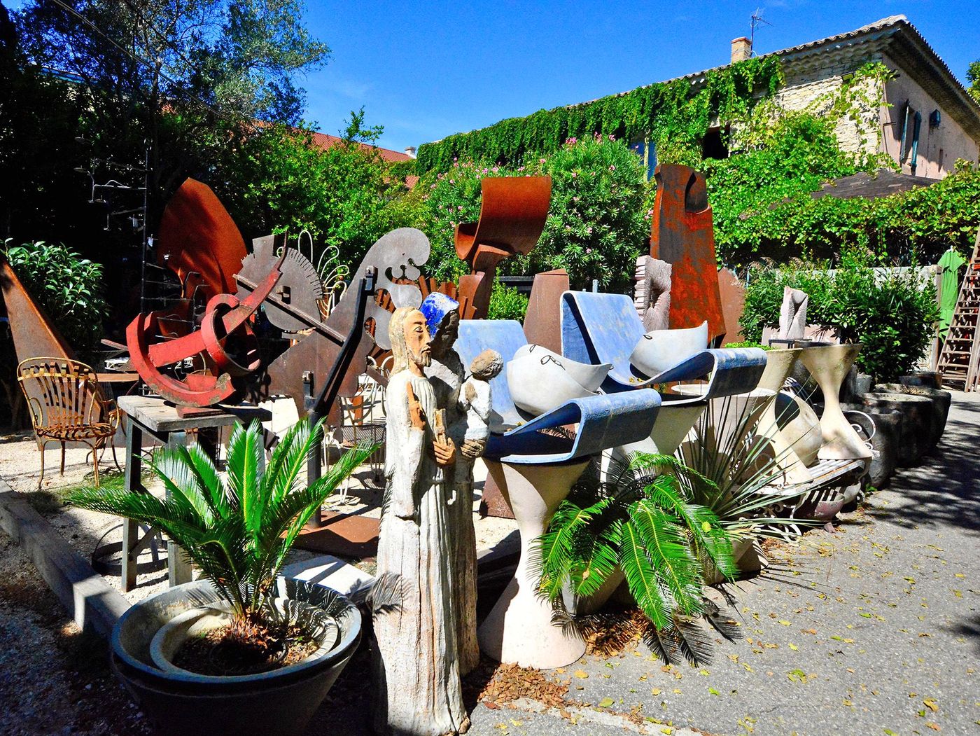 Village des Antiquaires de la Gare