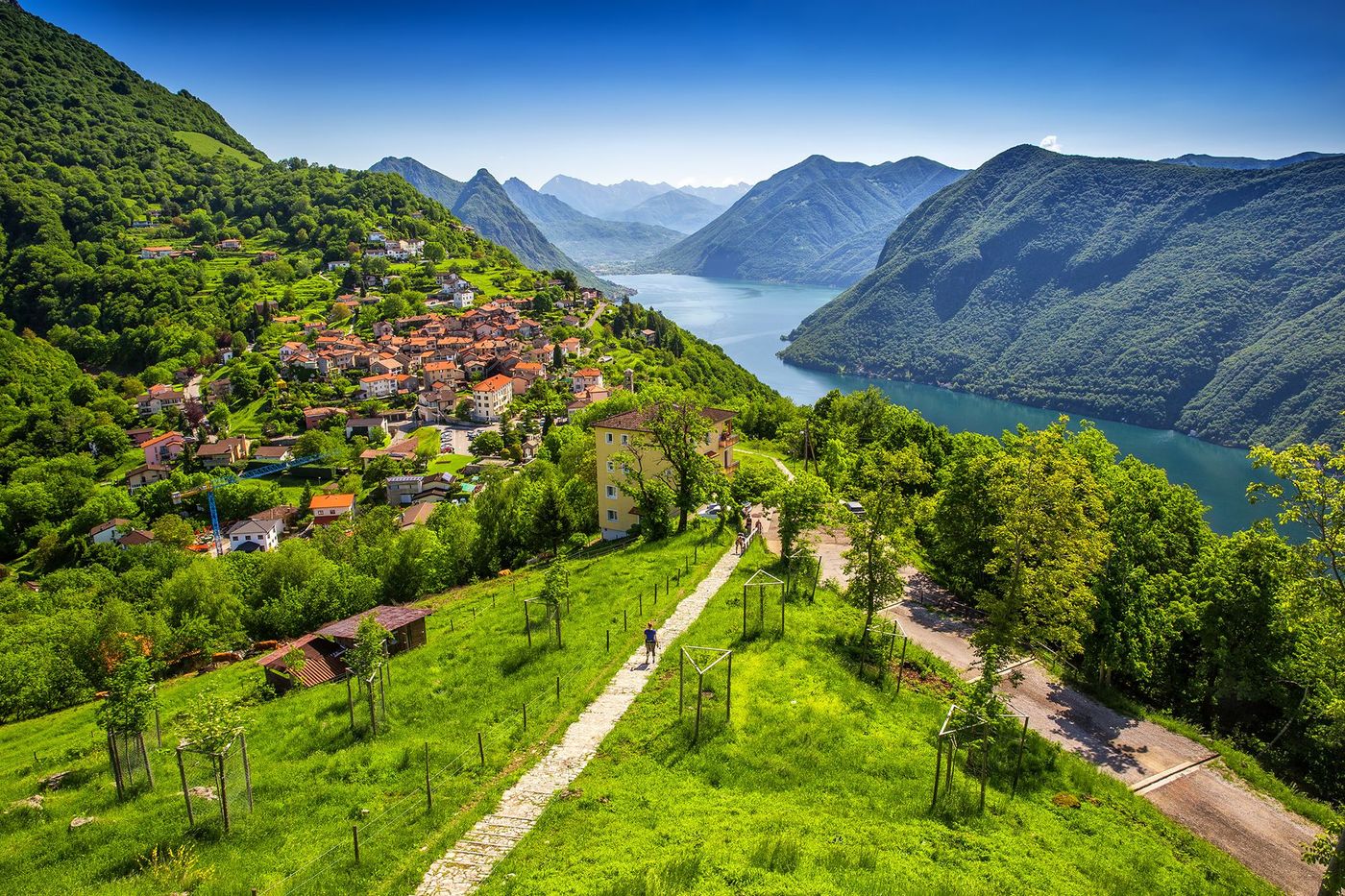 Ville et lac de Lugano