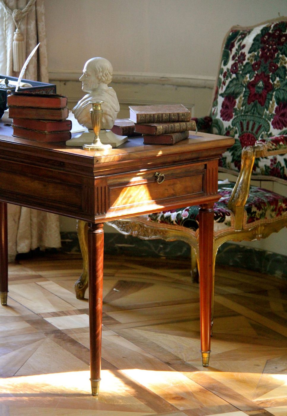 Voltaire Bureau Maison