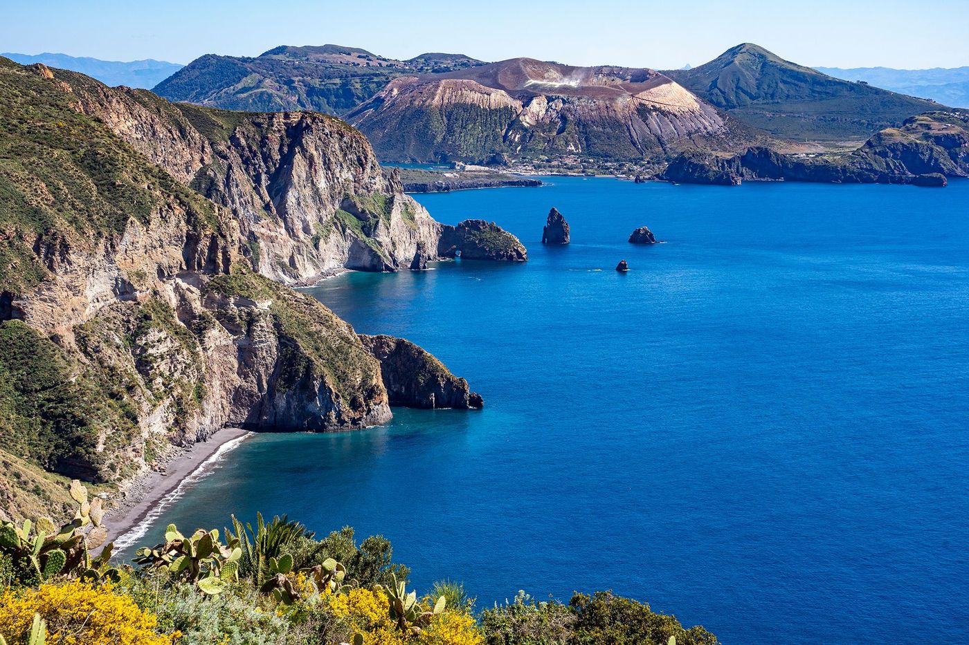 Vue de Vulcano depuis Lipari