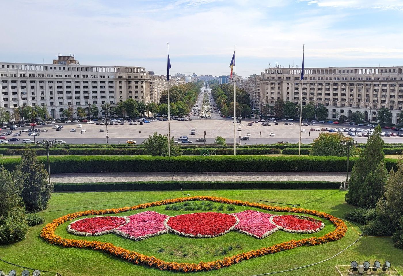 Vue depuis le Palais de la République sur le Bulevardul Unirii