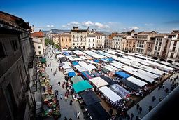 Espagne Catalogne Marché de Vic
