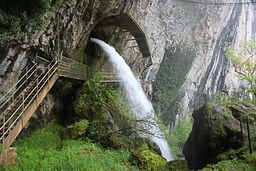 Grotte Baume les Messieurs