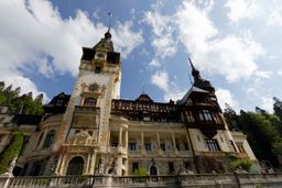 Château Peleş (Castelul Peleş)