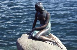 Lille Havfrue (Petite Sirène)