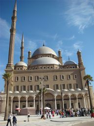 Le Caire