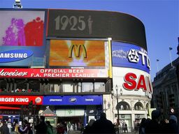 Piccadilly Circus