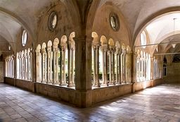 Église et monastère des Franciscains