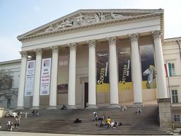 Magyar Nemzeti Múzeum (Musée national)