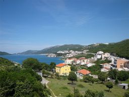 Neum