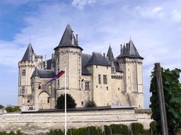 Saumur